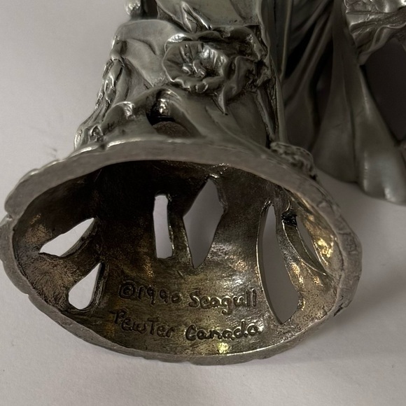 Pr  1990 Seagull Signed Pewter Taper Candle Holder CANDLESTICKS Daffodil Pattern - Picture 4 of 5